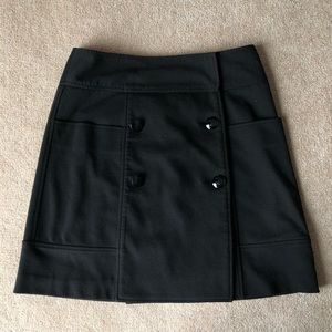 Essentials by ABS button front pocket skirt